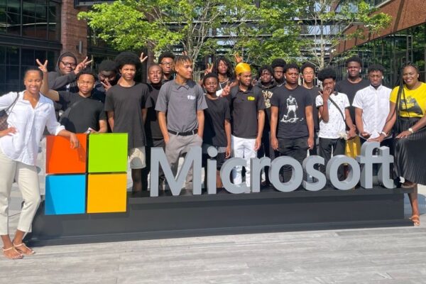 Microsoft-THGP-GroupPhotoCROPPED